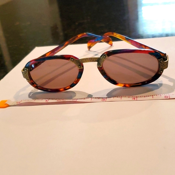 Vintage rainbow tortoise sunglasses frames with bronze accents. Funky style! - Picture 1 of 8